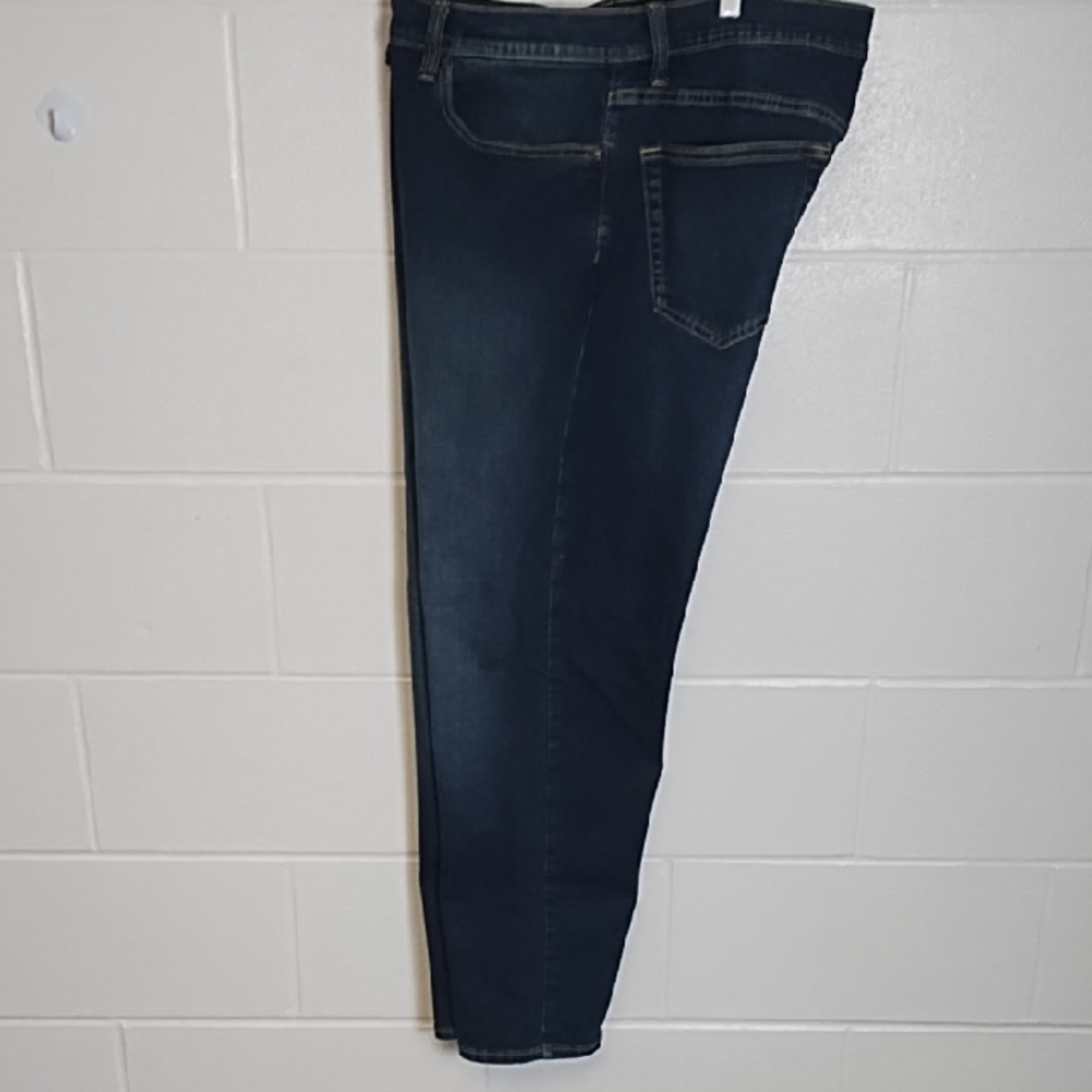 Dark Denim Stretch Jeans Classic Relaxed Everyday Jean